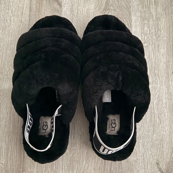 UGG Women’s Fluff Yeah Black Soft Fuzzy Slippers Size 7 - Picture 5 of 11